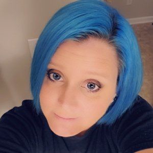 Meet your Posher, Christel